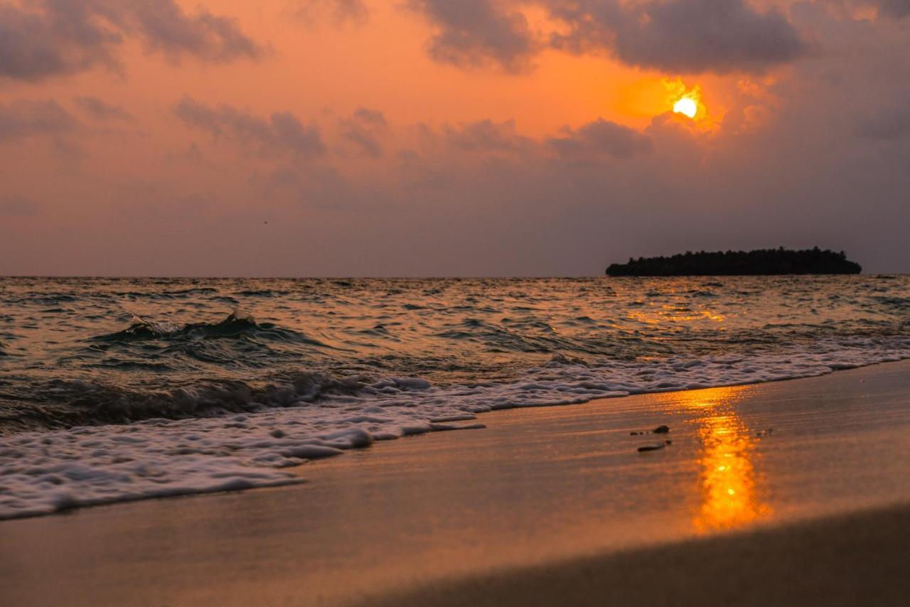 Brickwood Rasdhoo- Beach Front Kültér fotó