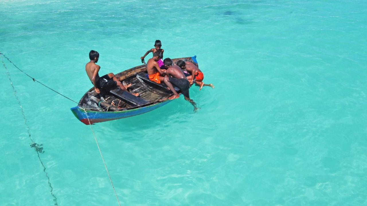 Brickwood Rasdhoo- Beach Front Kültér fotó